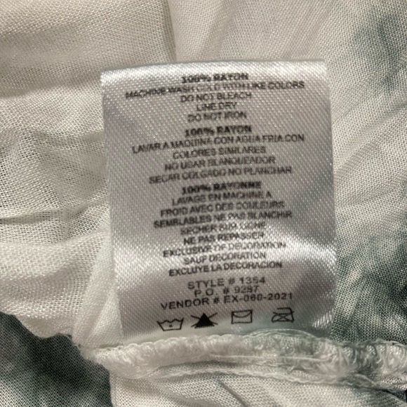 Kiwi & Punch Crop Top-NWT - Picture 5 of 7